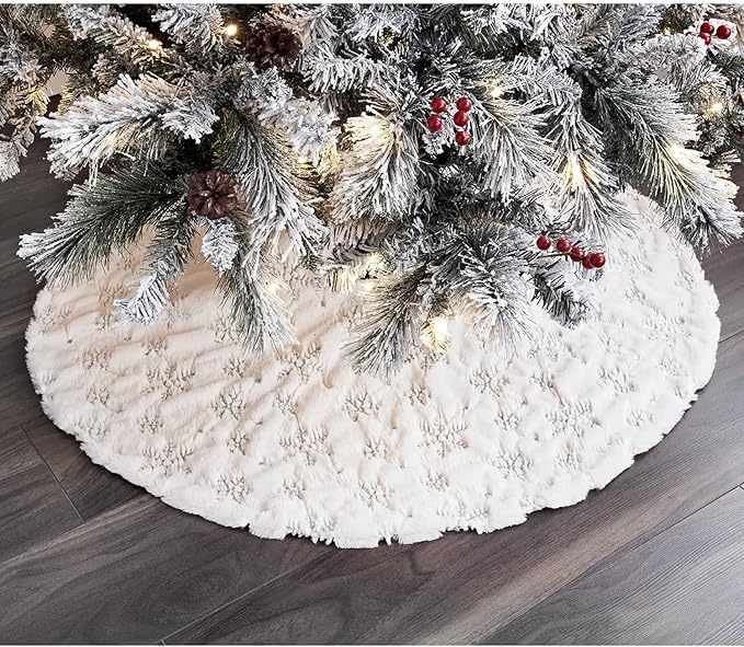 Silver faux fur Christmas tree skirt with sequins