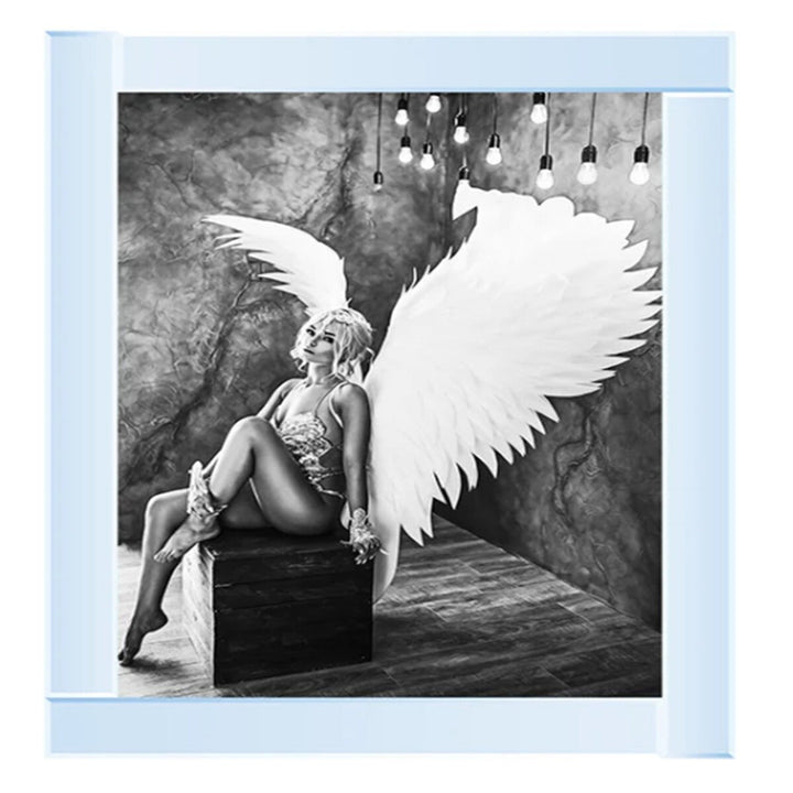 Blonde angel liquid 3d glitter wall art