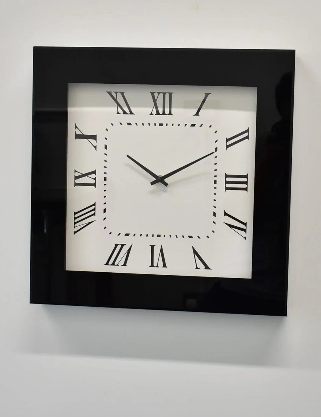Large Square Roman Numeral Wall Clock – Black Mirror Silent Design | Sparkle Decors UK