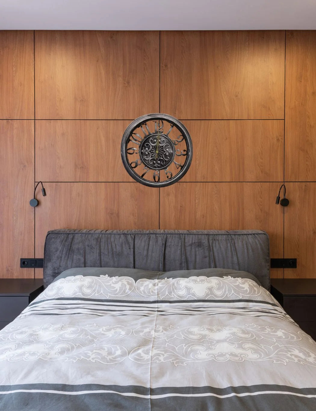 Grey Vintage Style Round Gear Wall Clock 33cm – Silent Industrial Look | Sparkle Decors UK