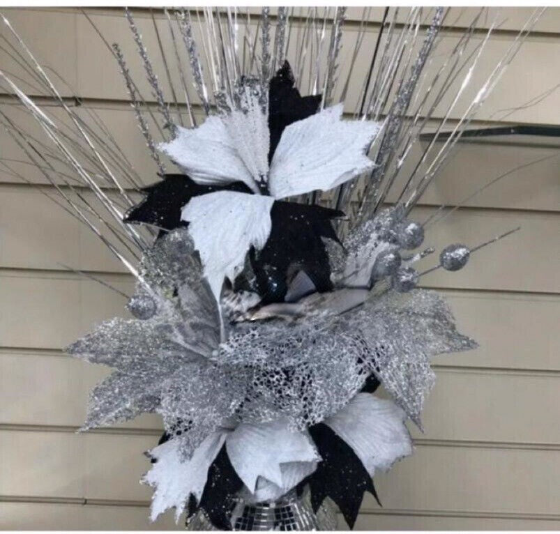 Silver & black artificial flower bunch 6 stems