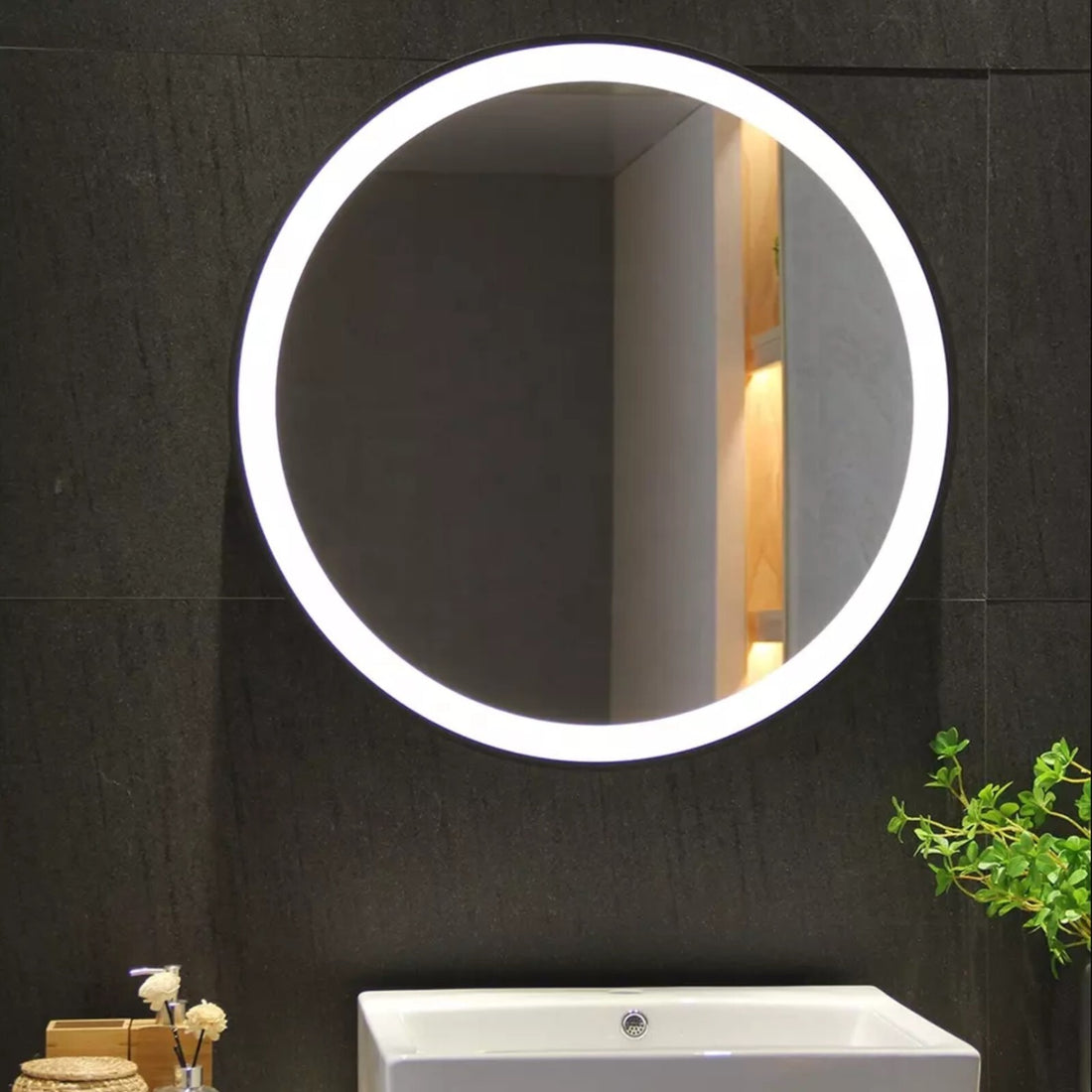 Round LED bathroom mirror 60cm