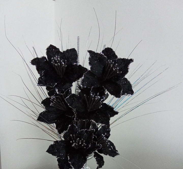 Black artificial flower bunch 6 stems