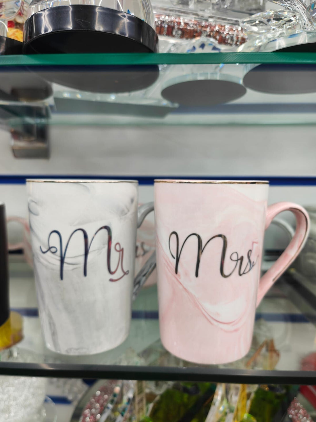 Ceramic Mr & Mrs mug set