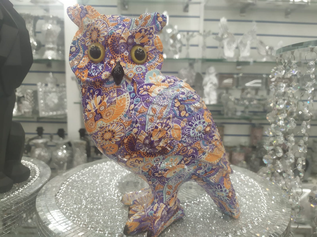 Graffiti art owl sculpture ornament
