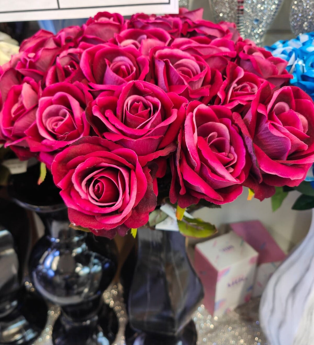 Hot pink artificial rose buds 12x