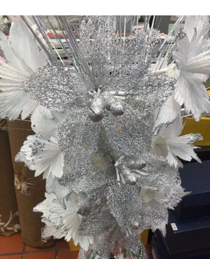Silver & white artificial flower bunch 9 stems