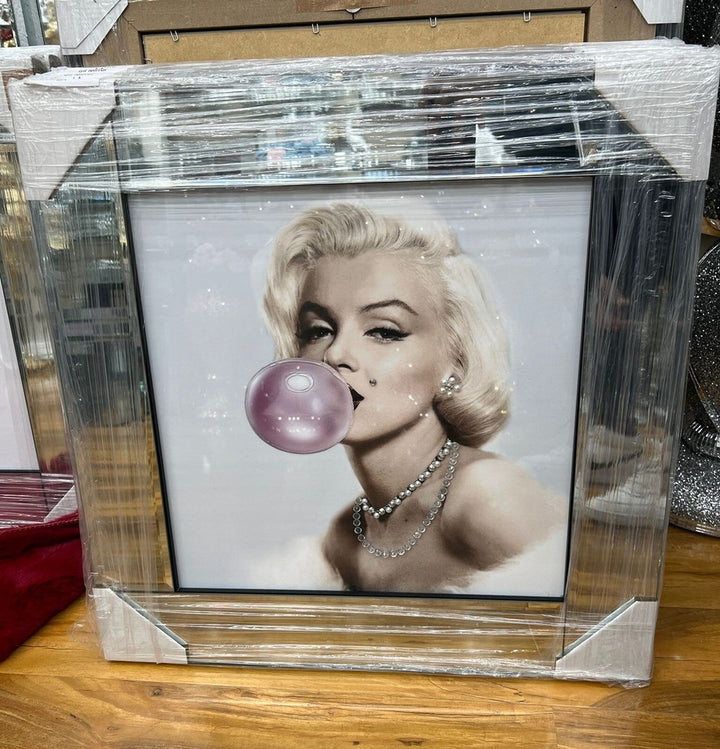 Marilyn bubblegum ii liquid glitter wall art 55x55cm